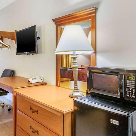 Econo Lodge North North Fort Myers Ngoại thất bức ảnh