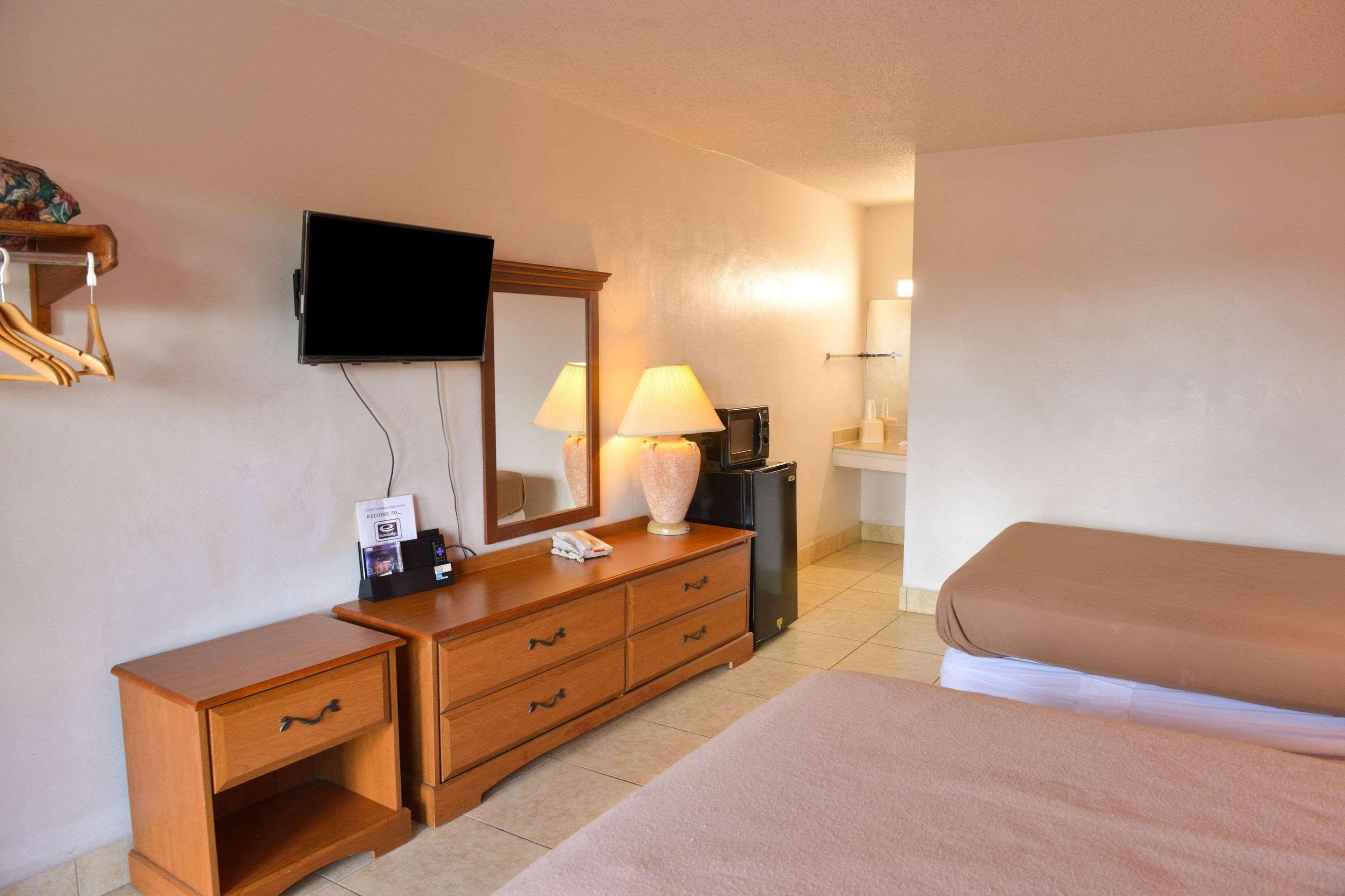 Econo Lodge North North Fort Myers Ngoại thất bức ảnh
