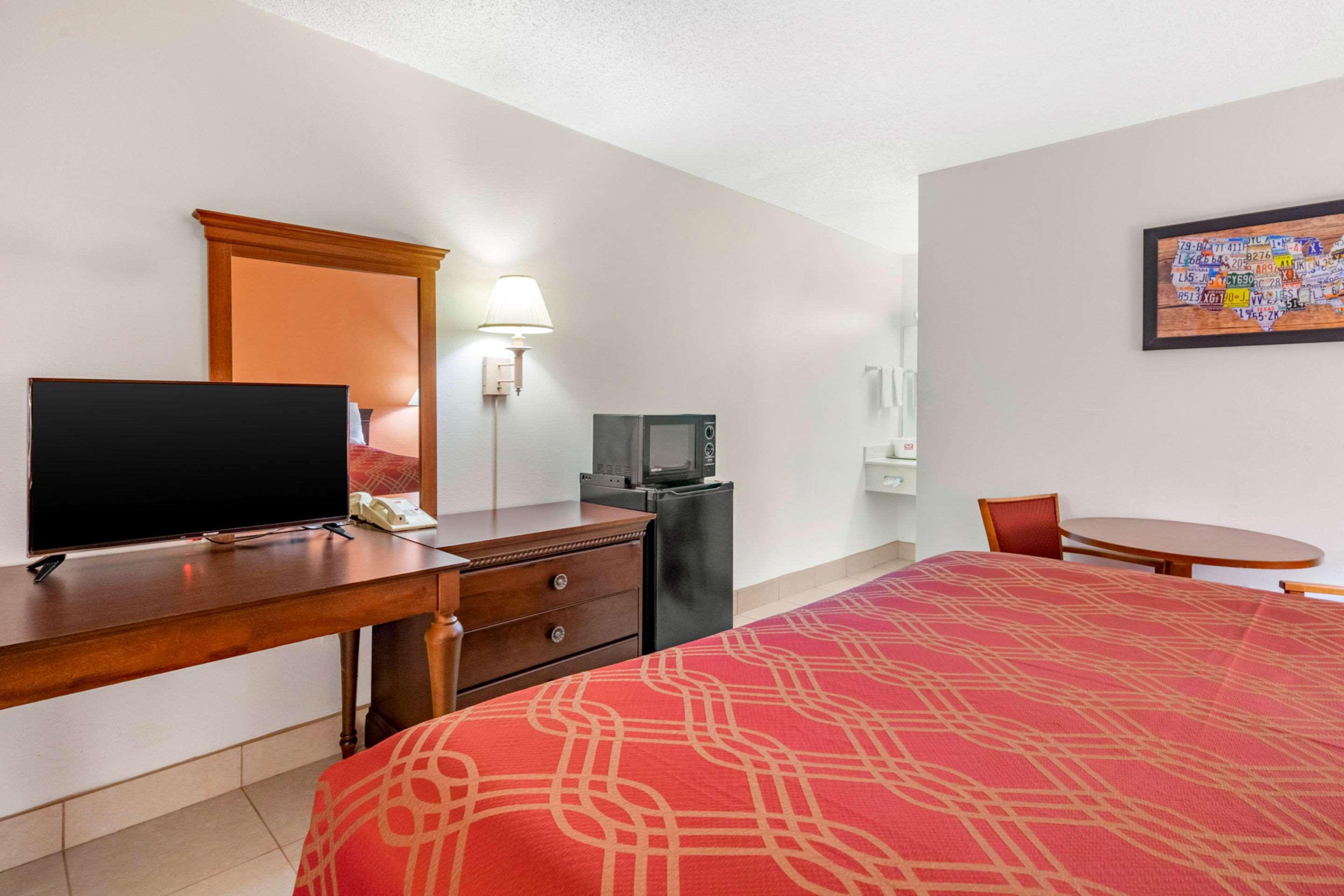 Econo Lodge North North Fort Myers Ngoại thất bức ảnh